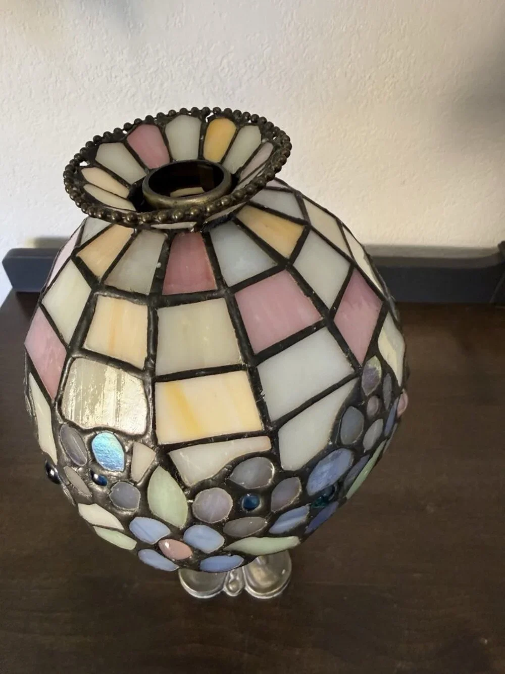 PartyLite Hydrangea Stained Glass Tiffany Style Shade Tealight Candle Lamp P7790
